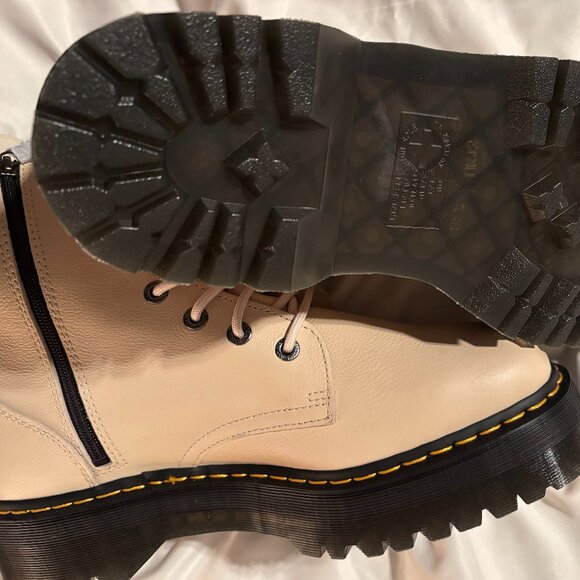 Doc Marten Jadon III Boot Pisa Leather Platforms - Picture 3 of 5